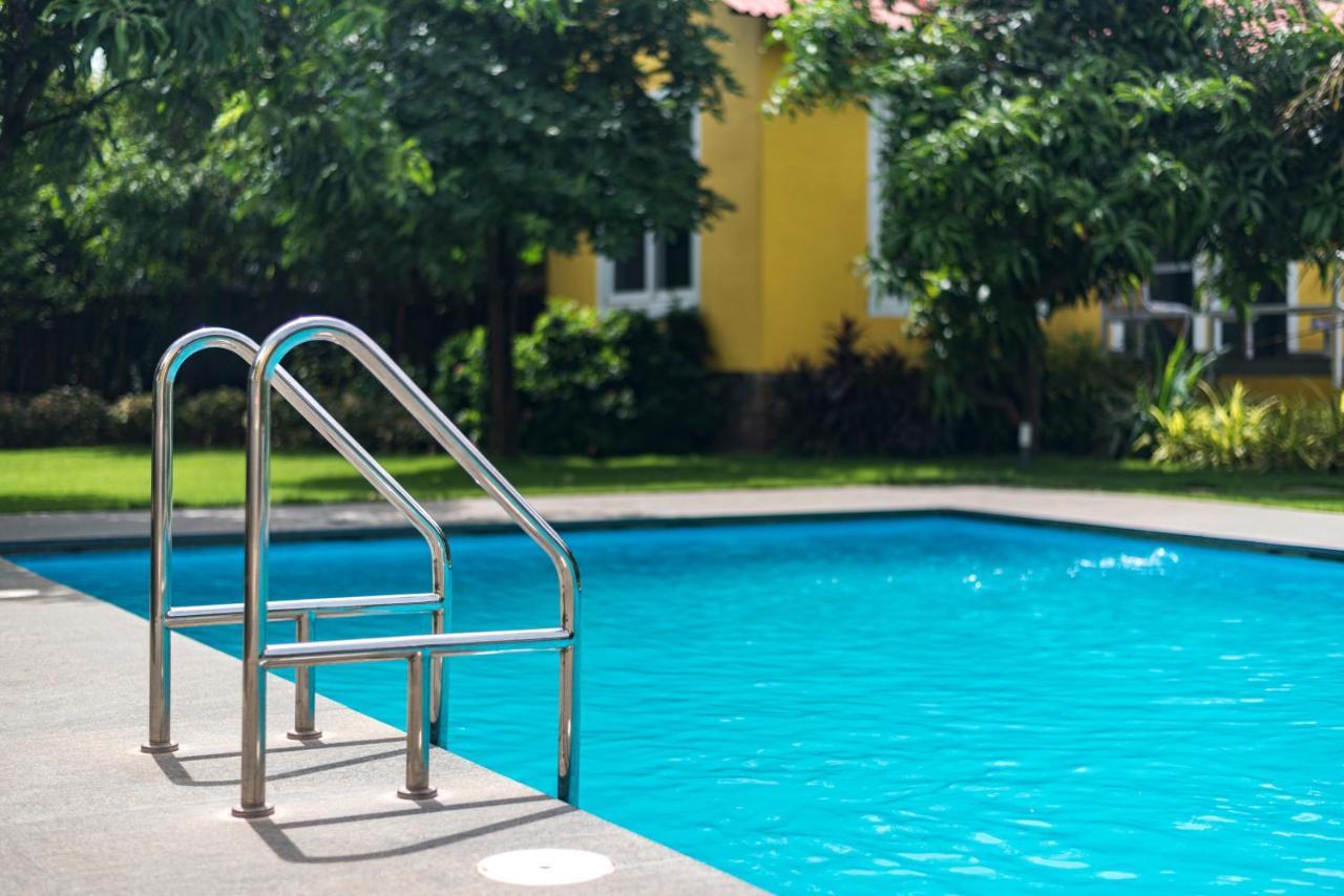 Saffronstays Casa Manga, Karjat - Pet-Friendly Pool Villa Near Nd'S Film World And Saltt Esterno foto