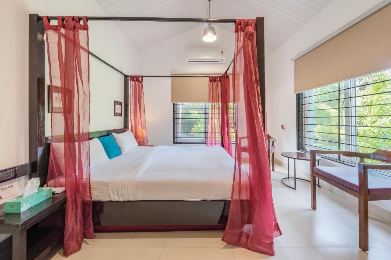 Saffronstays Casa Manga, Karjat - Pet-Friendly Pool Villa Near Nd'S Film World And Saltt Esterno foto
