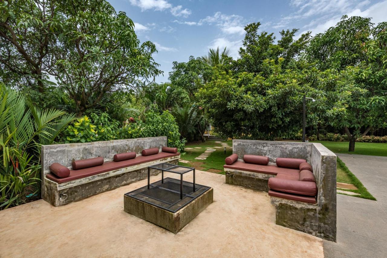 Saffronstays Casa Manga, Karjat - Pet-Friendly Pool Villa Near Nd'S Film World And Saltt Esterno foto