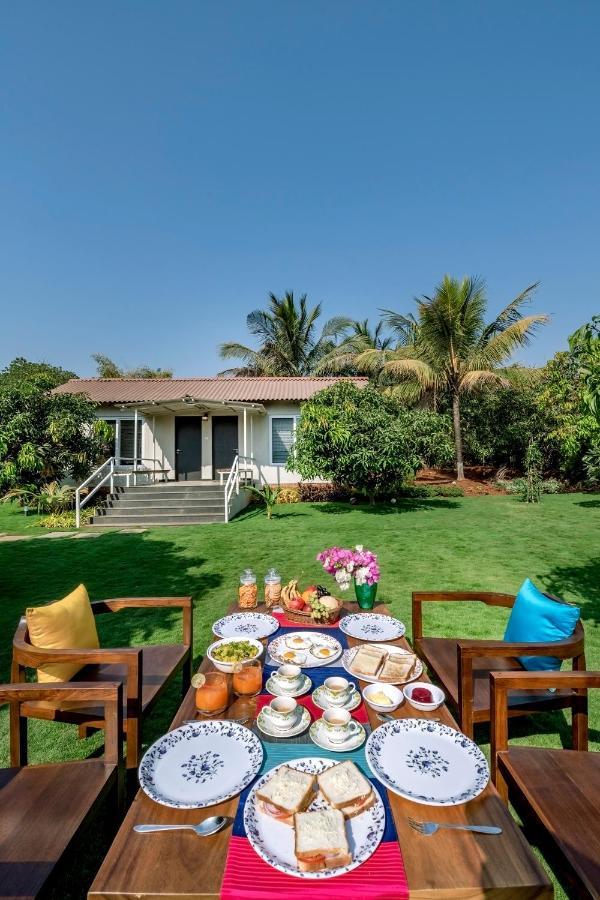 Saffronstays Casa Manga, Karjat - Pet-Friendly Pool Villa Near Nd'S Film World And Saltt Esterno foto