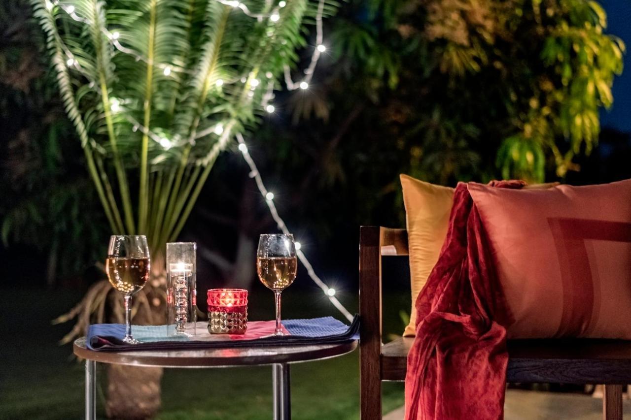 Saffronstays Casa Manga, Karjat - Pet-Friendly Pool Villa Near Nd'S Film World And Saltt Esterno foto